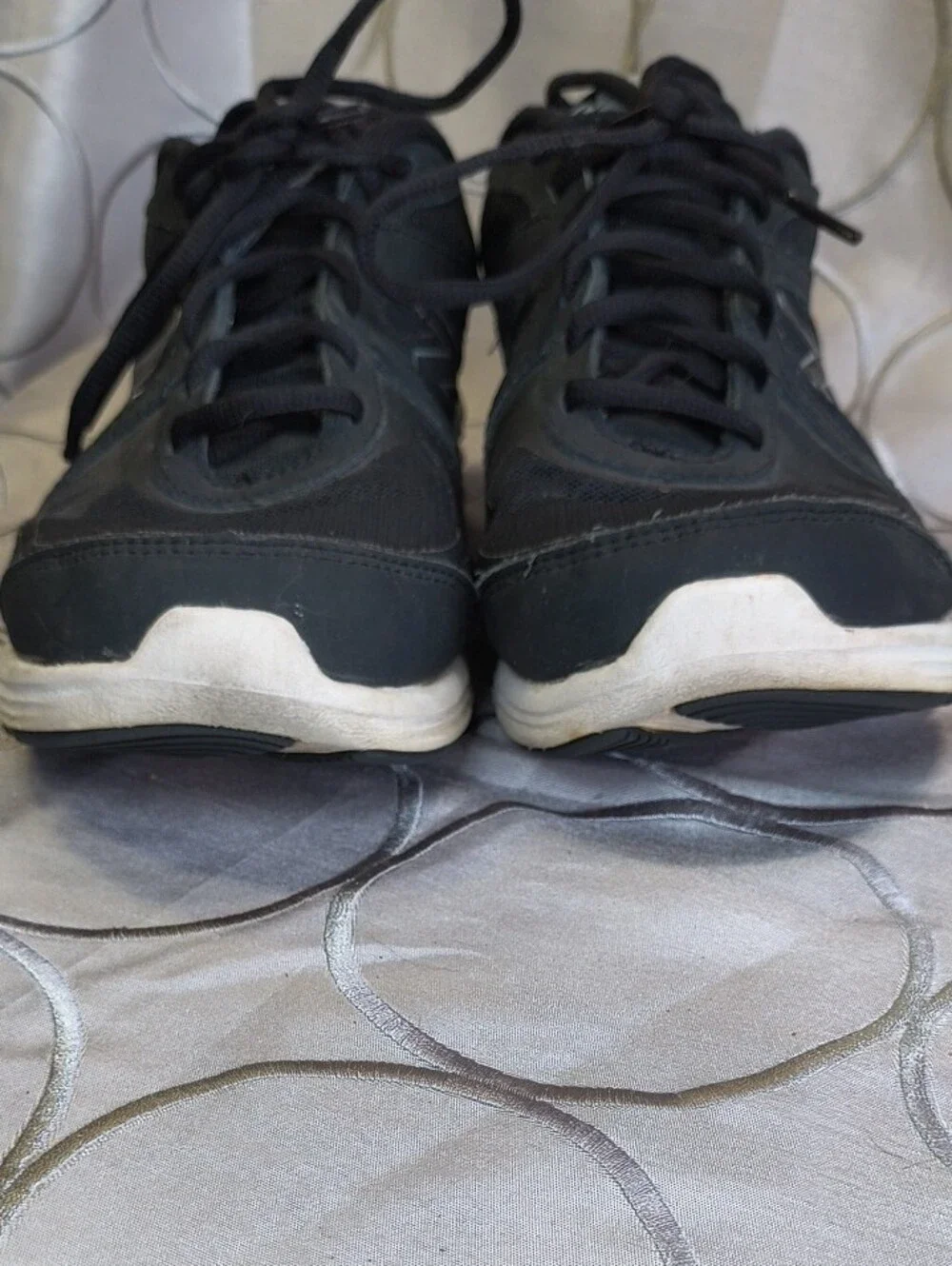 New Balance Women’s Black and White CUSH+ Running Sneaker AB